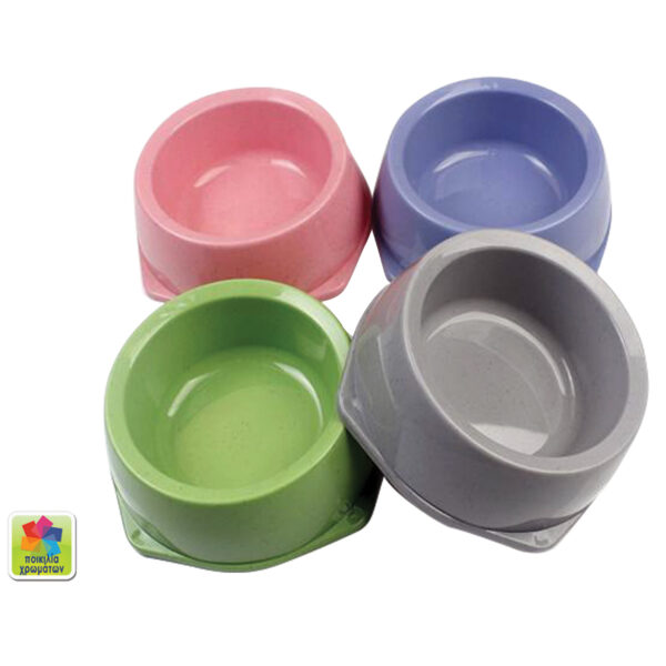 Μπόλ φαγητού σκύλου σε διάφορα χρώματα