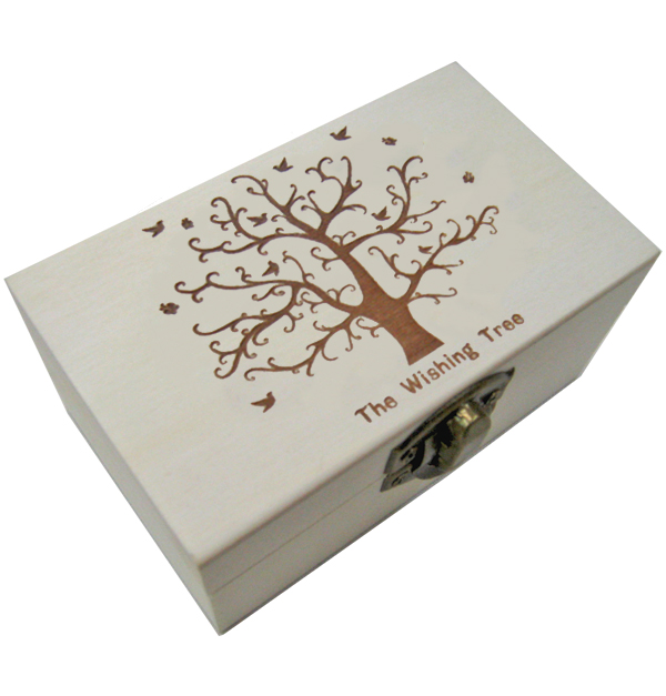 20601323 Ξύλινο κουτί με πυρογραφία για decoupage “The Wishing Tree” - Image 1