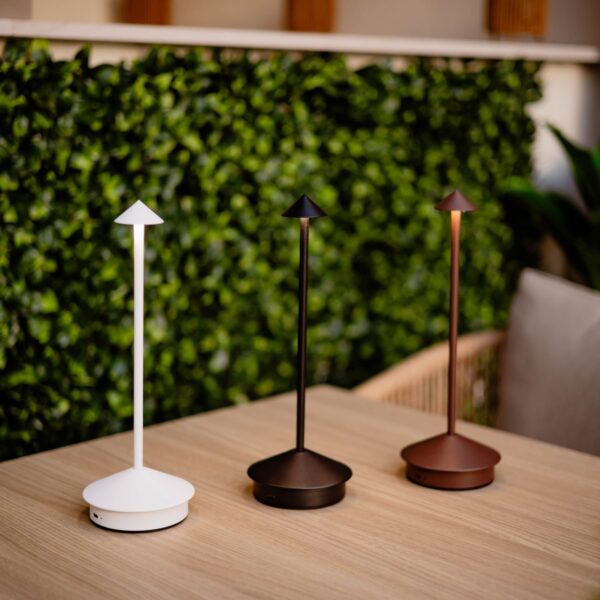 Επιτραπέζιο φωτιστικό "ARROW" σε χρώμα μαύρο 30x11