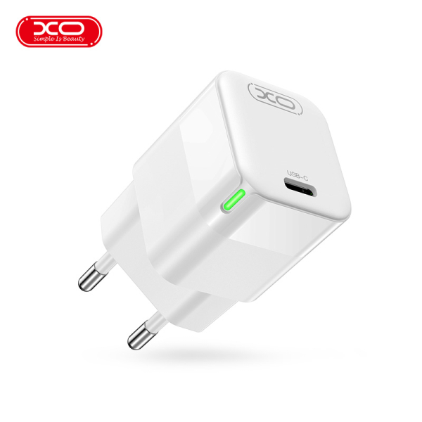 XO TRAVEL CHARGER CE06 PD 30W white